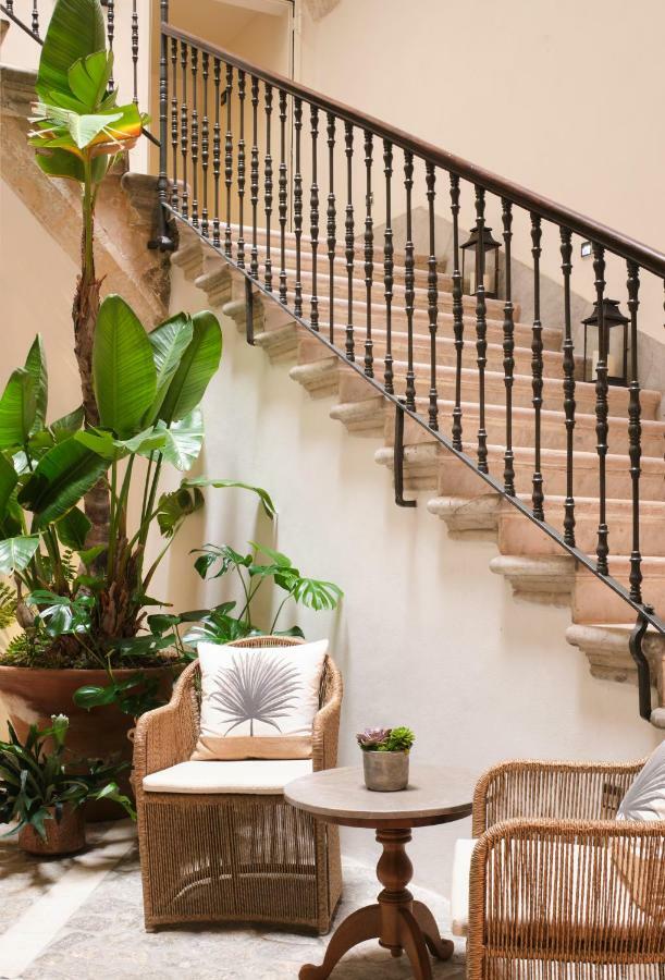Hotel Antigua Palma - Casa Noble Bagian luar foto Staircase