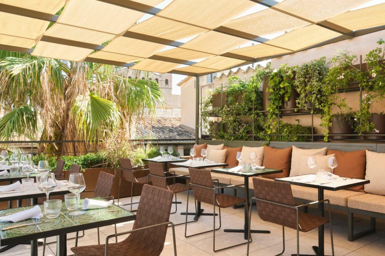 Hotel Antigua Palma - Casa Noble Bagian luar foto The restaurant's terrace