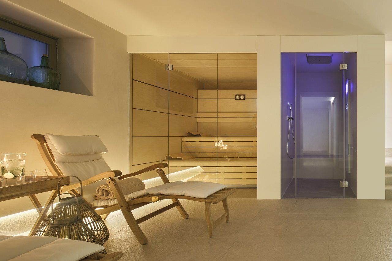 Hotel Antigua Palma - Casa Noble Bagian luar foto A modern steam room